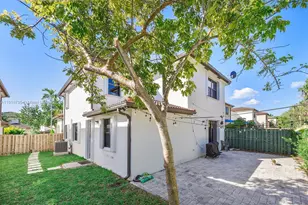 9115 SW 227th Terrace, Cutler Bay, FL 33190 - Photo 23