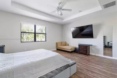 9115 SW 227th Ter, Cutler Bay, FL 33190 - Photo 13