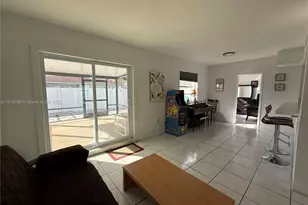 8636 Beekman Dr, Miramar, FL 33025 - Photo 5