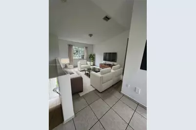 7291 NW 174th Ter #205, Hialeah, FL 33015 - Photo 19