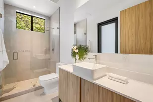 2175 SW 25th St, Miami, FL 33133 - Photo 25