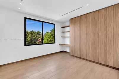 2175 SW 25th St, Miami, FL 33133 - Photo 61