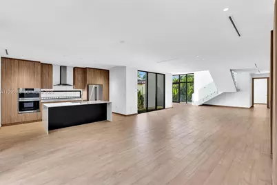 2175 SW 25th St, Miami, FL 33133 - Photo 25