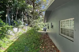 353 SW 19th Ave, Fort Lauderdale, FL 33312 - Photo 11