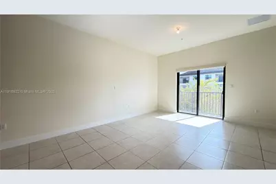 7905 NW 104th Ave #24, Doral, FL 33178 - Photo 9
