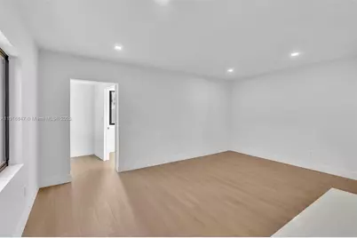 1123 NE 1st Ave #1, Fort Lauderdale, FL 33304 - Photo 19