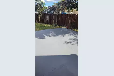 914 NW 106th Ave Cir #914, Miami, FL 33172 - Photo 41