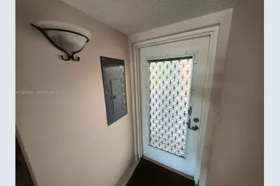 9230 Lagoon Pl #310, Davie, FL 33324 - Photo 35