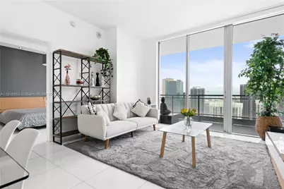 92 SW 3rd St #5112, Miami, FL 33130 - Photo 9