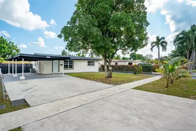 1164 NW 45th Ave, Lauderhill, FL 33313 - Photo 3