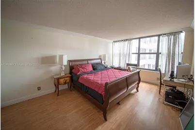 2500 Parkview Dr #517, Hallandale Beach, FL 33009 - Photo 25