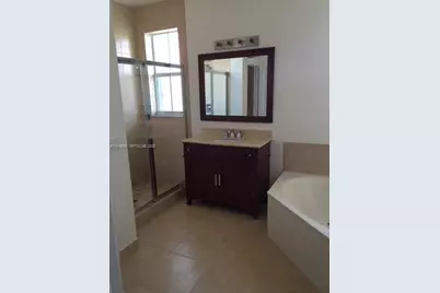 10771 NW 76th Ln #10771, Doral, FL 33178 - Photo 9
