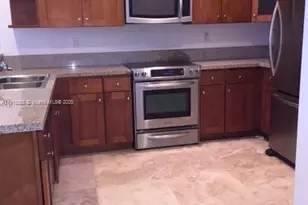 10771 NW 76th Ln, Doral, FL 33178 - Photo 5