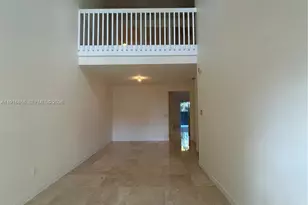 10771 NW 76th Ln, Doral, FL 33178 - Photo 5