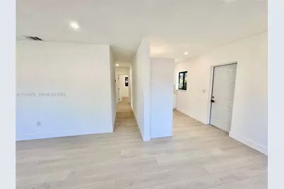 16130 NW 37th Ct, Miami Gardens, FL 33054 - Photo 17