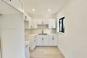 16130 NW 37th Ct, Miami Gardens, FL 33054 - Photo 15