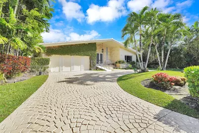 145 Bal Bay Dr, Bal Harbour, FL 33154 - Photo 25
