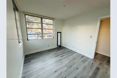 9501 Seagrape Dr #101, Davie, FL 33324 - Photo 5