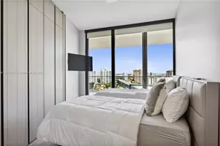 18975 Collins Ave, Sunny Isles Beach, FL 33160 - Photo 13