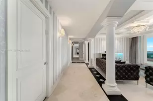 5025 Collins Ave, Miami Beach, FL 33140 - Photo 9