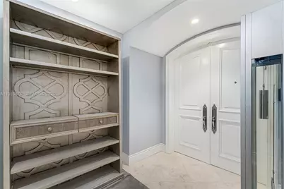 5025 Collins Ave #PH-1, Miami Beach, FL 33140 - Photo 5