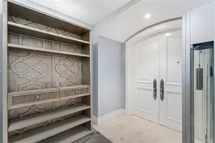 5025 Collins Ave, Miami Beach, FL 33140 - Photo 5