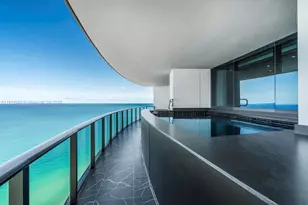 18555 Collins Ave, Sunny Isles Beach, FL 33160 - Photo 17