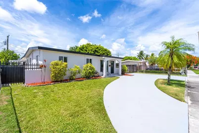 11030 SW 42 St, Miami, FL 33165 - Photo 3