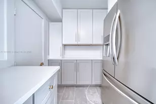 845 NE 119th St, Biscayne Park, FL 33161 - Photo 17