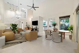 2202 W Discovery Cir W, Deerfield Beach, FL 33442 - Photo 5