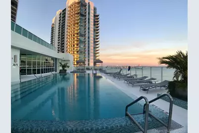 218 SE 14th St #1006, Miami, FL 33131 - Photo 3