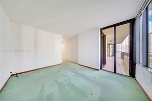 520 Brickell Key Dr, Miami, FL 33131 - Photo 21