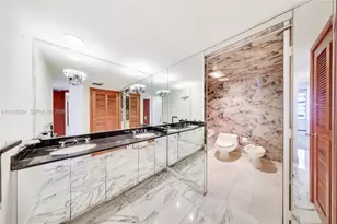 520 Brickell Key Dr, Miami, FL 33131 - Photo 19