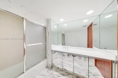 520 Brickell Key Dr #A1104, Miami, FL 33131 - Photo 15