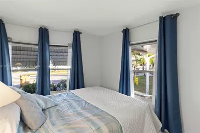 5239 NW 3rd Ave, Deerfield Beach, FL 33064 - Photo 11