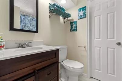 5239 NW 3rd Ave, Deerfield Beach, FL 33064 - Photo 15