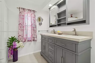 5239 NW 3rd Ave, Deerfield Beach, FL 33064 - Photo 23