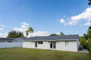 14868 SW 71st Ln, Miami, FL 33193 - Photo 17