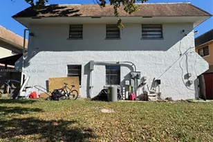 1741 SW 40th Terrace, Fort Lauderdale, FL 33317 - Photo 5