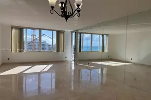 5401 Collins Ave, Miami Beach, FL 33140 - Photo 19