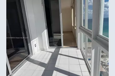 5401 Collins Ave #1512, Miami Beach, FL 33140 - Photo 35