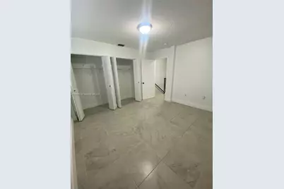 1650 W 44th Pl #227, Hialeah, FL 33012 - Photo 5