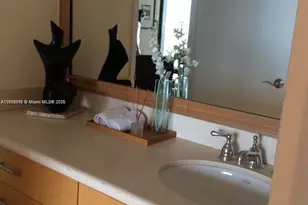 2333 Brickell Ave, Miami, FL 33129 - Photo 9