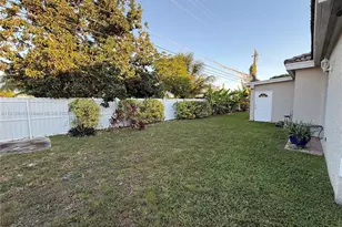 16605 SW 103rd Ct, Miami, FL 33157 - Photo 23