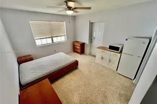 15831 SW 100th Ct, Miami, FL 33157 - Photo 1