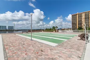 250 174th St, Sunny Isles Beach, FL 33160 - Photo 23