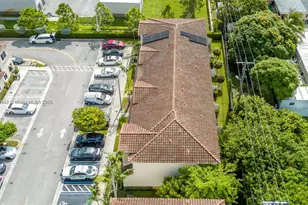 2820 NW 180th St, Miami Gardens, FL 33056 - Photo 21