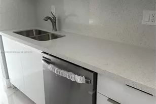 8211 NW 8th St, Plantation, FL 33324 - Photo 13