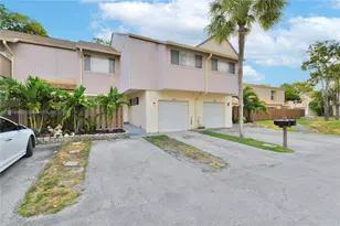8211 NW 8th St, Plantation, FL 33324 - Photo 1