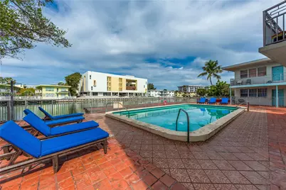 1255 Marseille Dr #125, Miami Beach, FL 33141 - Photo 17